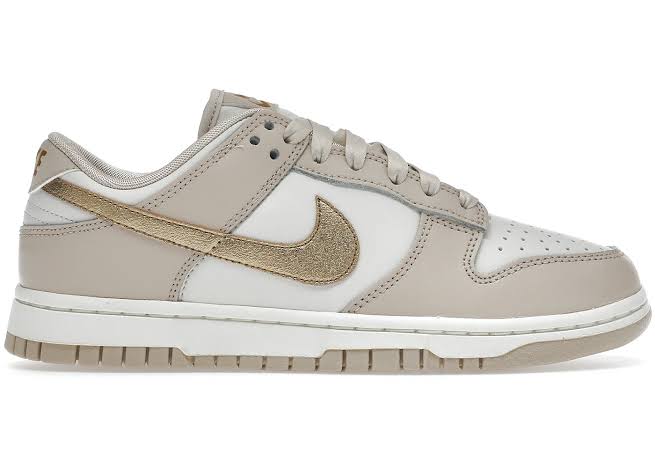 Nike phantom store metallic gold