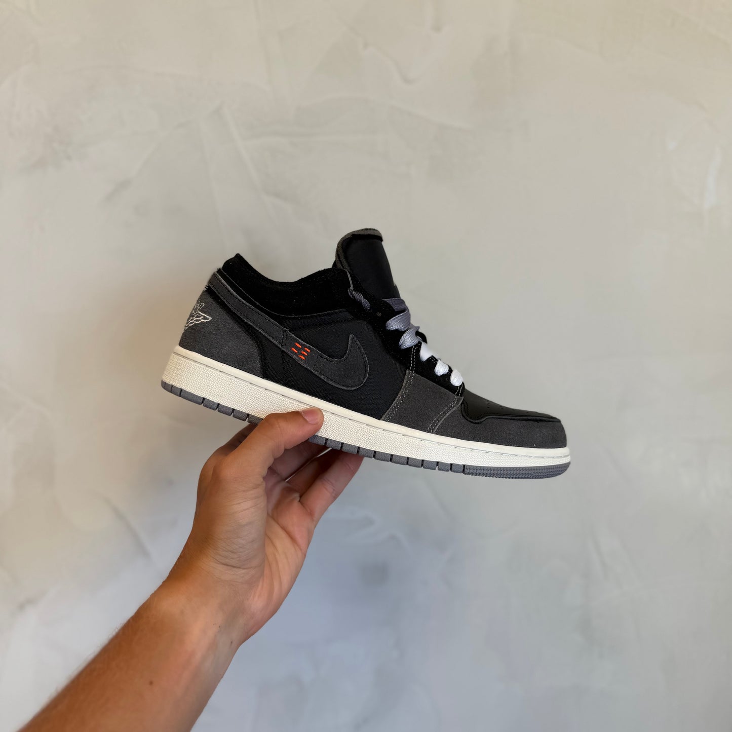 Jordan 1 Low Craft Inside Out Black (Pronta Entrega)