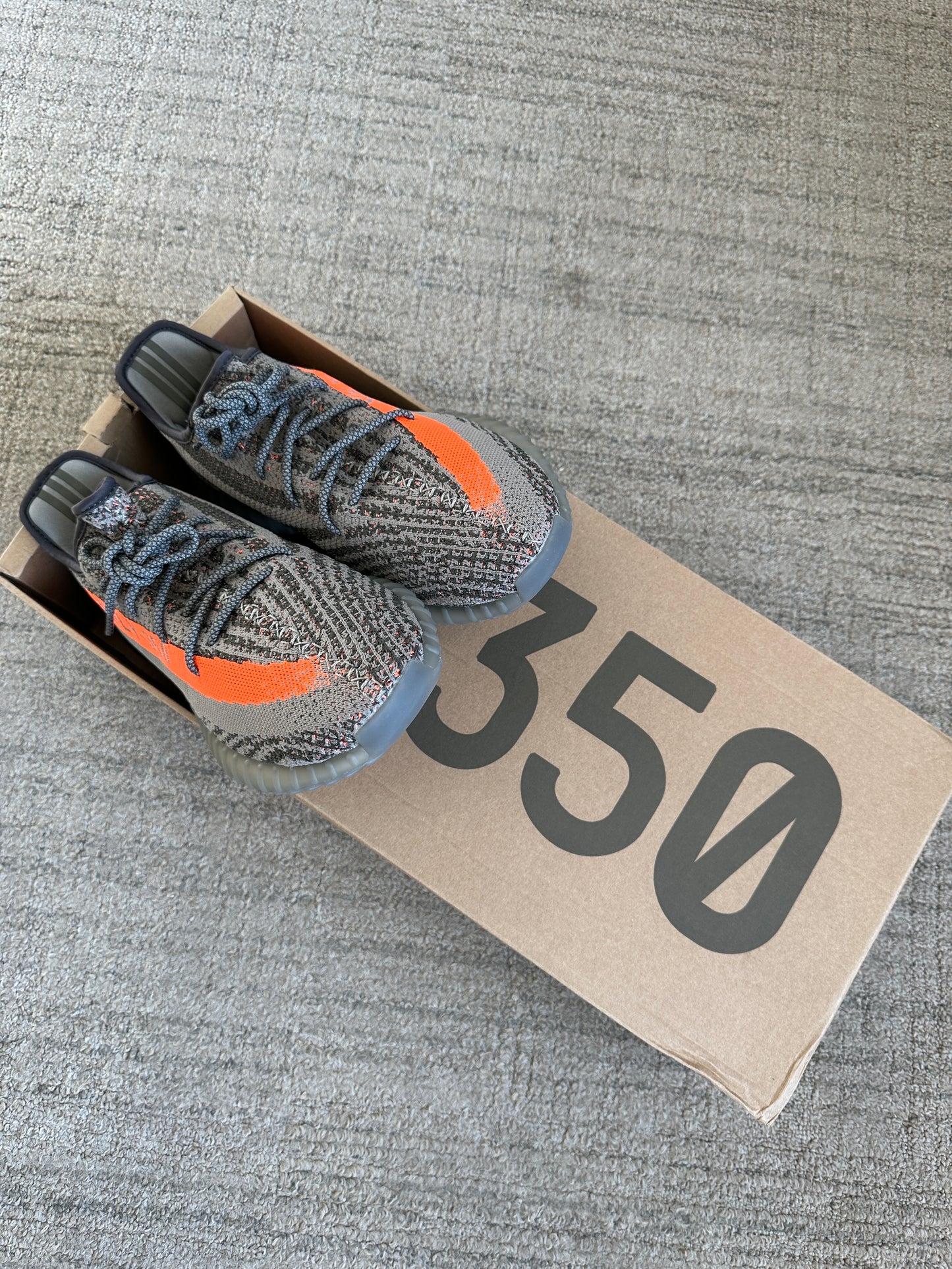 Adidas Yeezy Boost 350 V2 Beluga (Pronta Entrega)