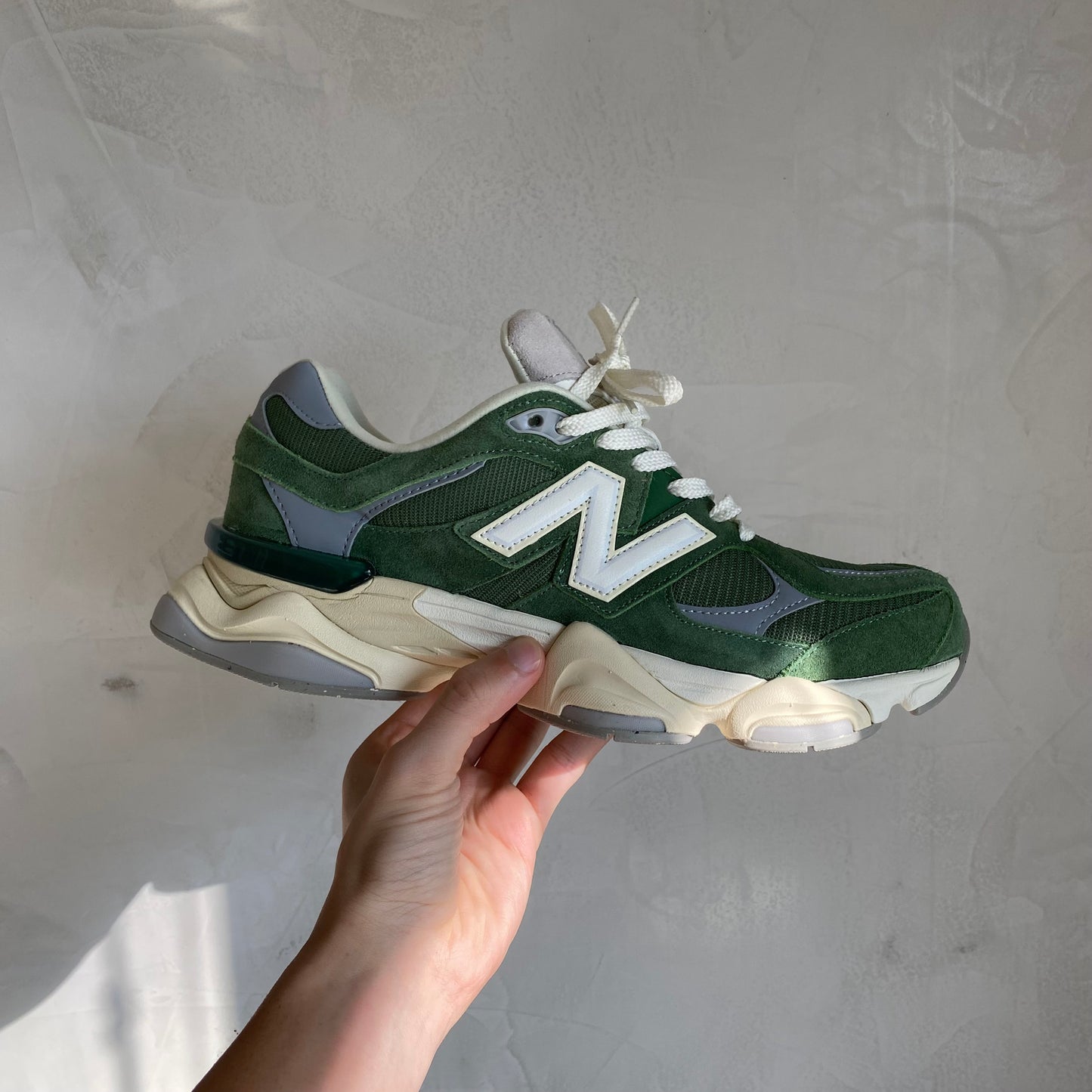 New Balance 9060 Nori (Pronta Entrega)