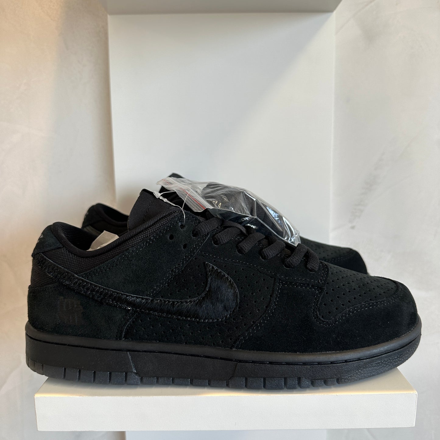 Nike Dunk Low SP Undefeated 5 On It Black (Pronta Entrega)