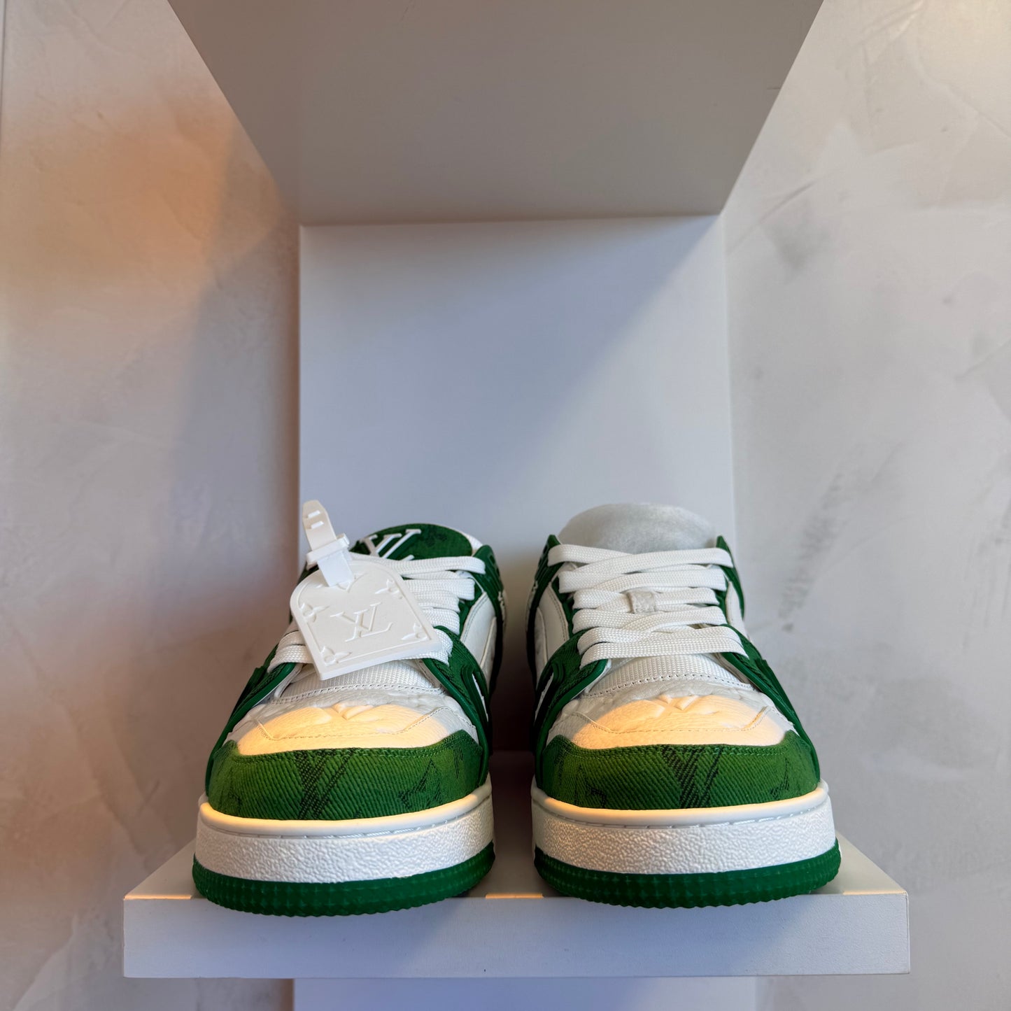 Louis Vuitton Trainer Green Monogram Denim White (Pronta Entrega)