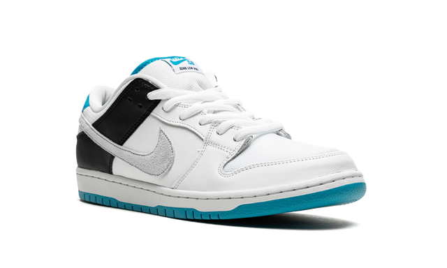 Nike SB Dunk Low Laser Blue