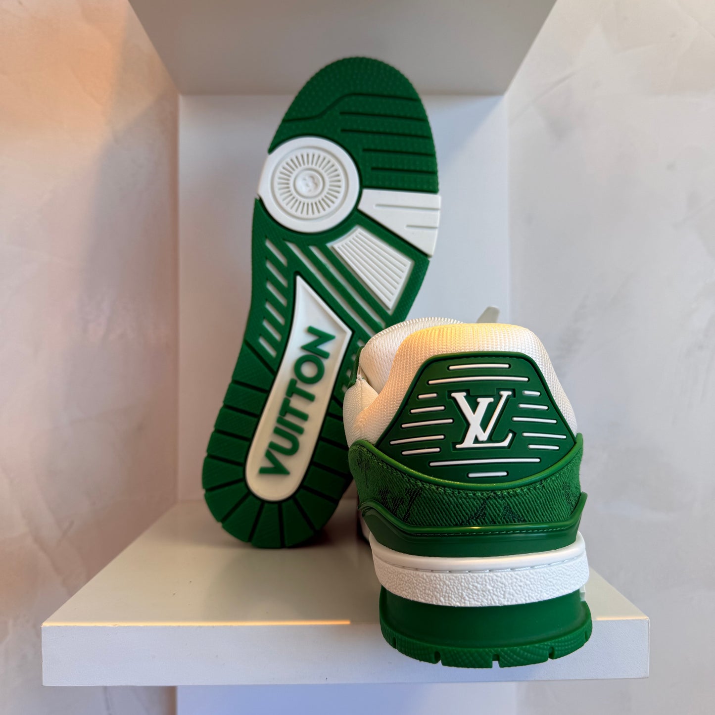 Louis Vuitton Trainer Green Monogram Denim White (Pronta Entrega)