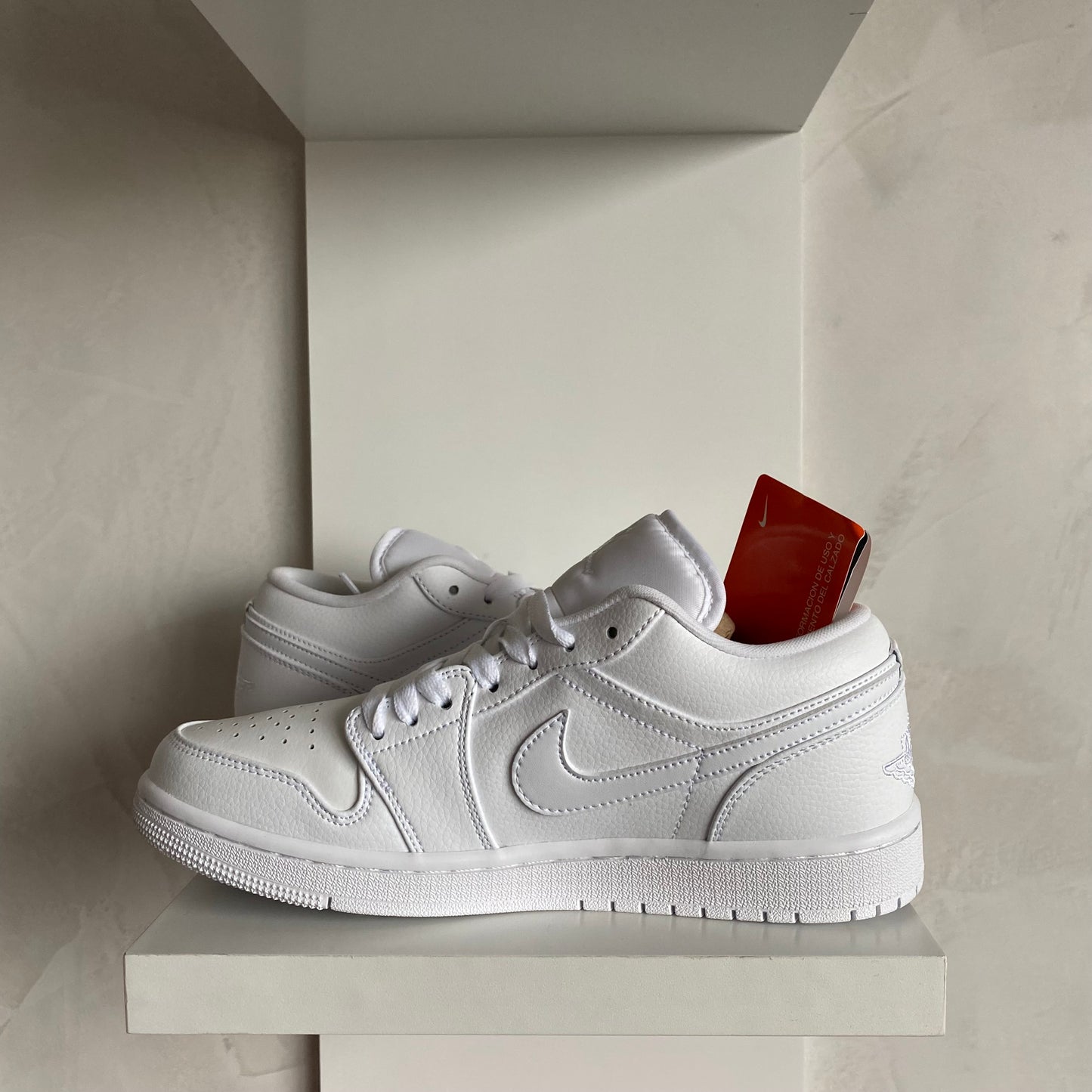 Jordan 1 Low Triple White (Pronta Entrega)