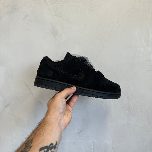 Nike Dunk Low SP Undefeated 5 On It Black (Pronta Entrega)