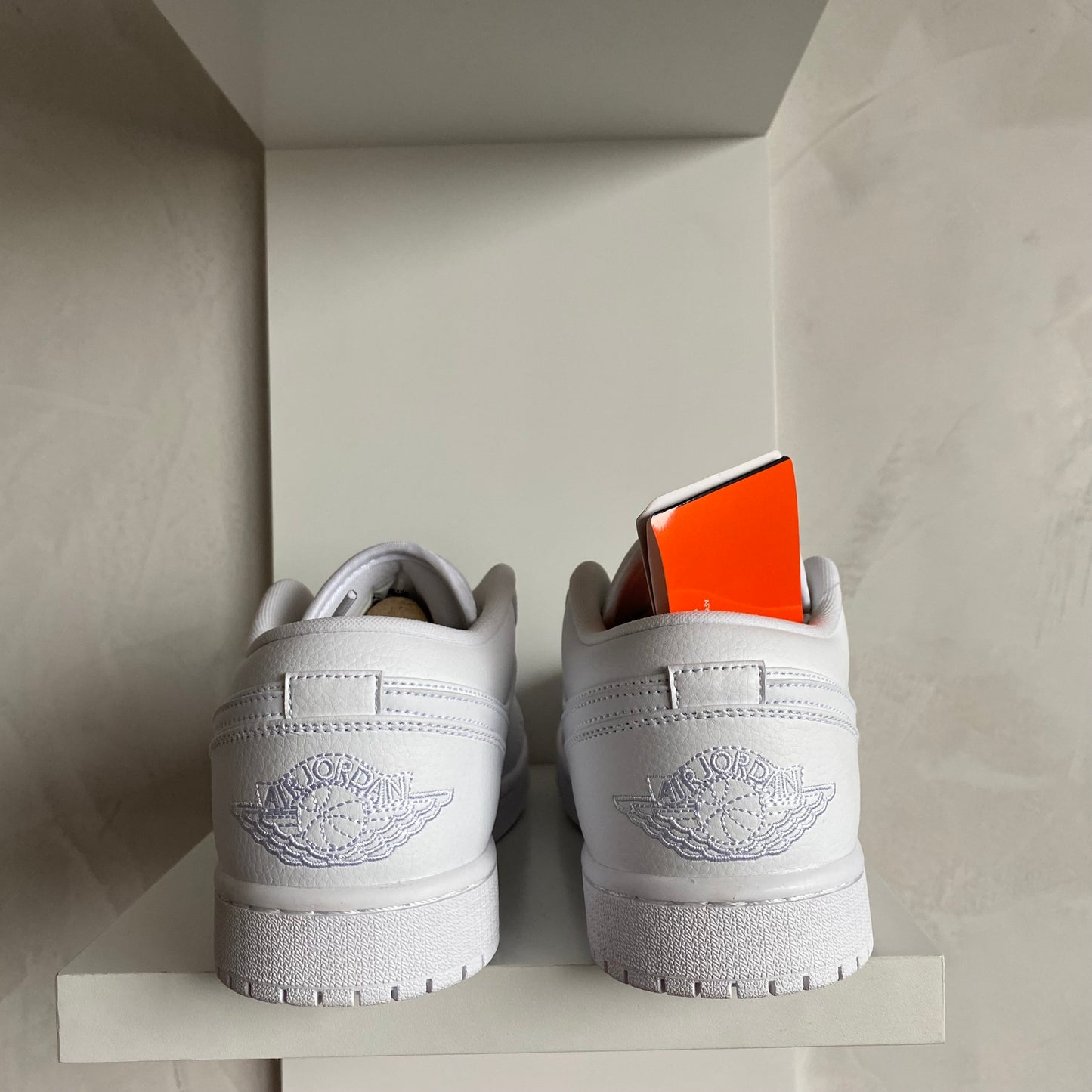 Jordan 1 Low Triple White (Pronta Entrega)