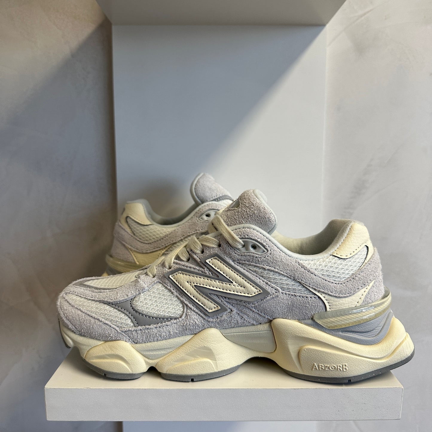 New Balance 9060 Quartz Grey (Pronta Entrega)