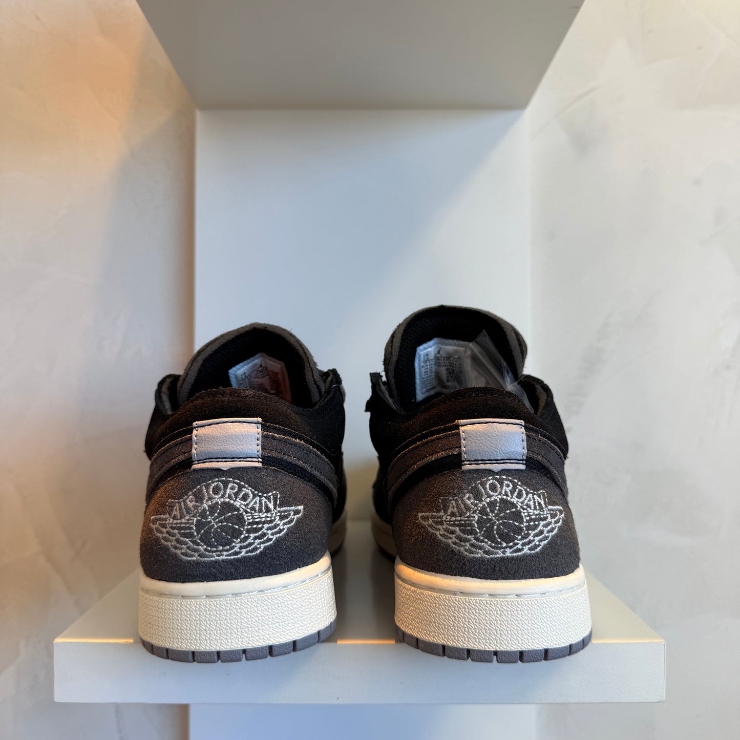 Jordan 1 Low Craft Inside Out Black (Pronta Entrega)