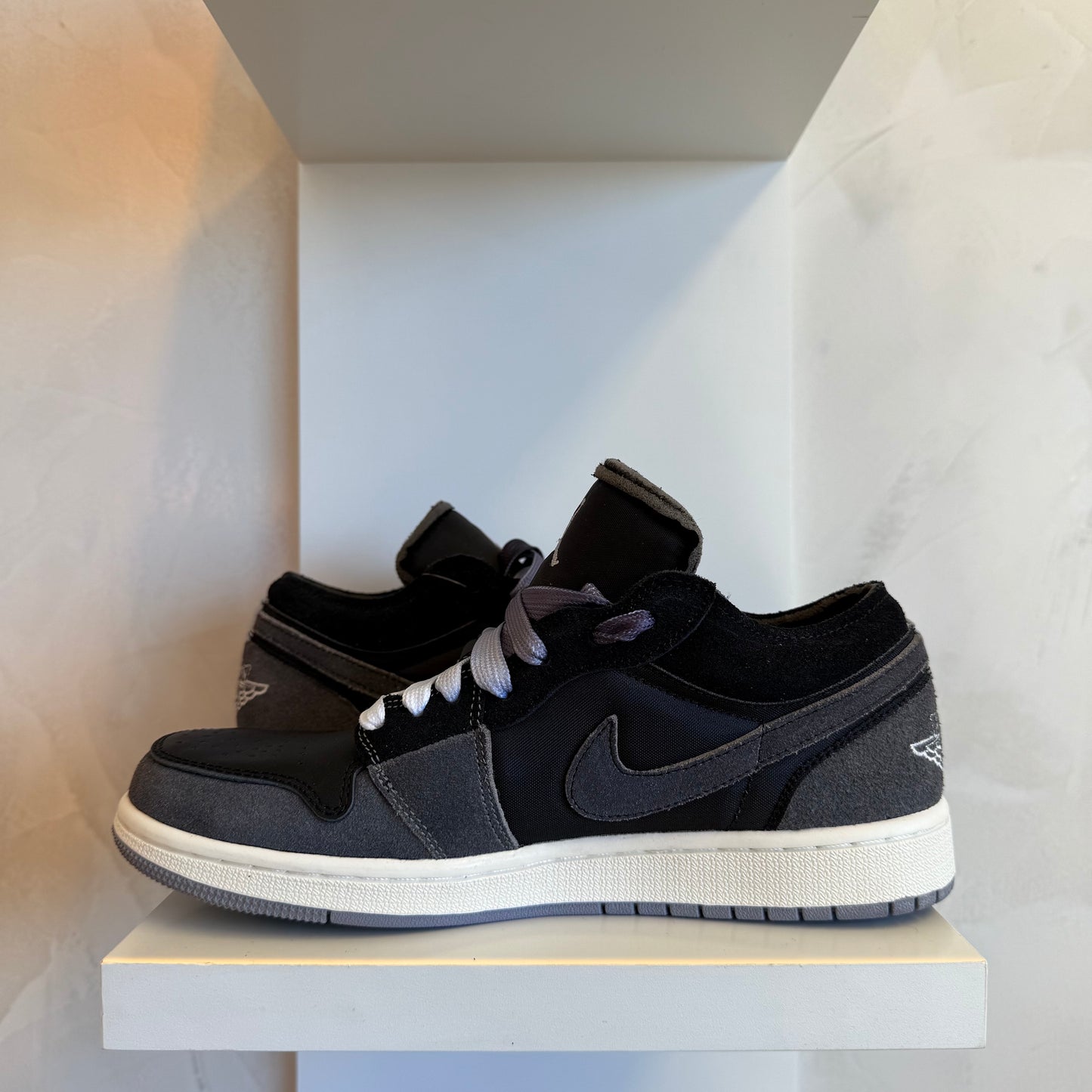 Jordan 1 Low Craft Inside Out Black (Pronta Entrega)