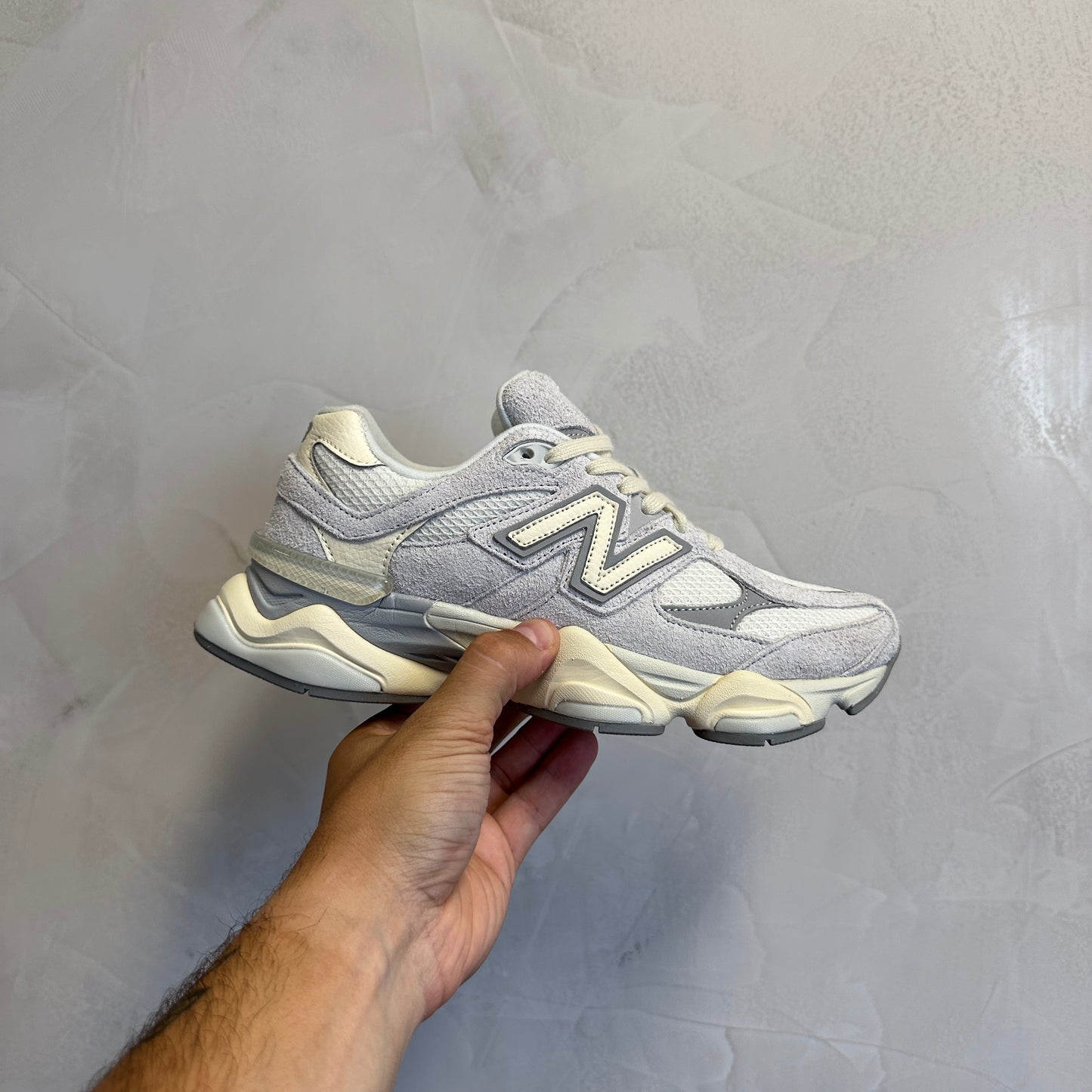 New Balance 9060 Quartz Grey (Pronta Entrega)